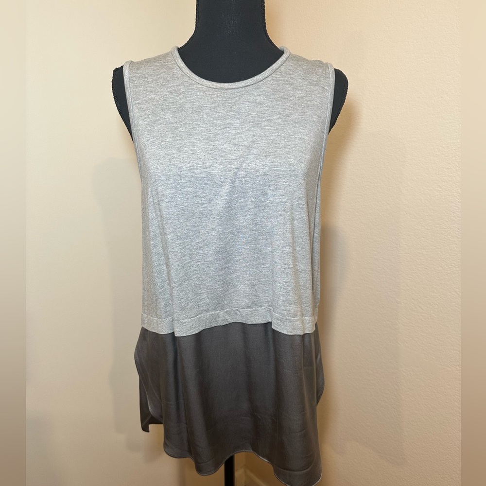 Elizabeth and James grey top